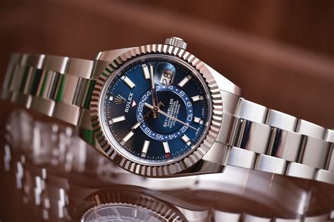 rolex daytona sky dweller|rolex sky dweller specs.